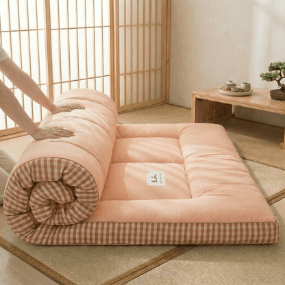 surmatelas futon fibre de soja rose roulé, ambiance japonaise naturelle - Tenrai